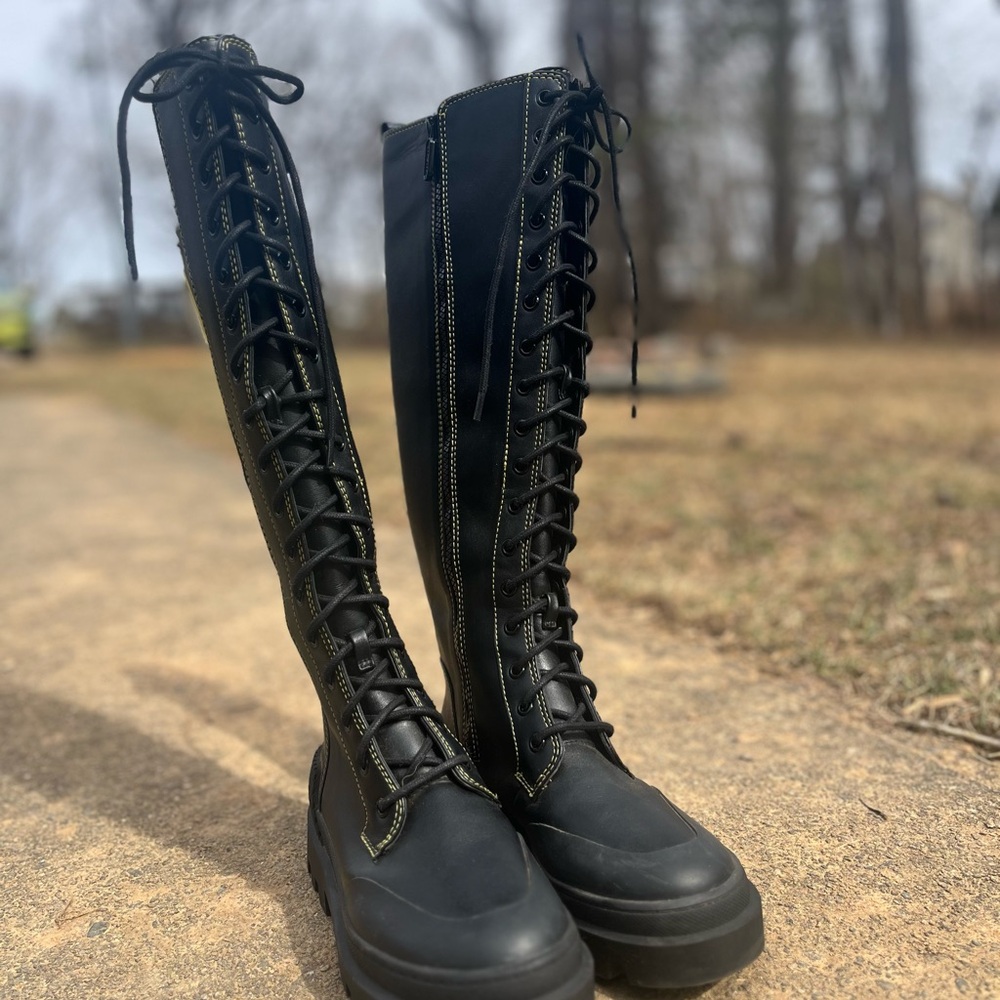 Stylish Black Lace-Up Knee-High Boots